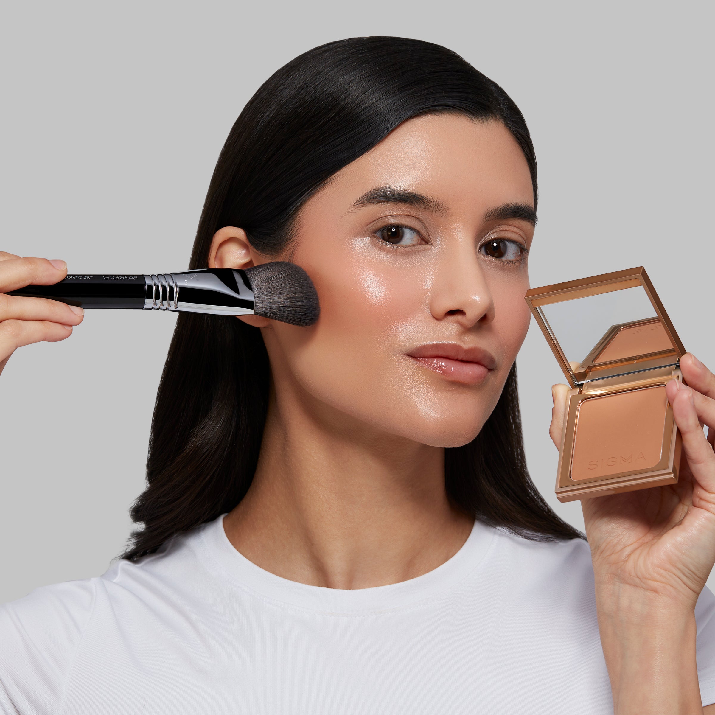 Sigma Face Brushes F23 Soft Angle Contour™ pinceau contour