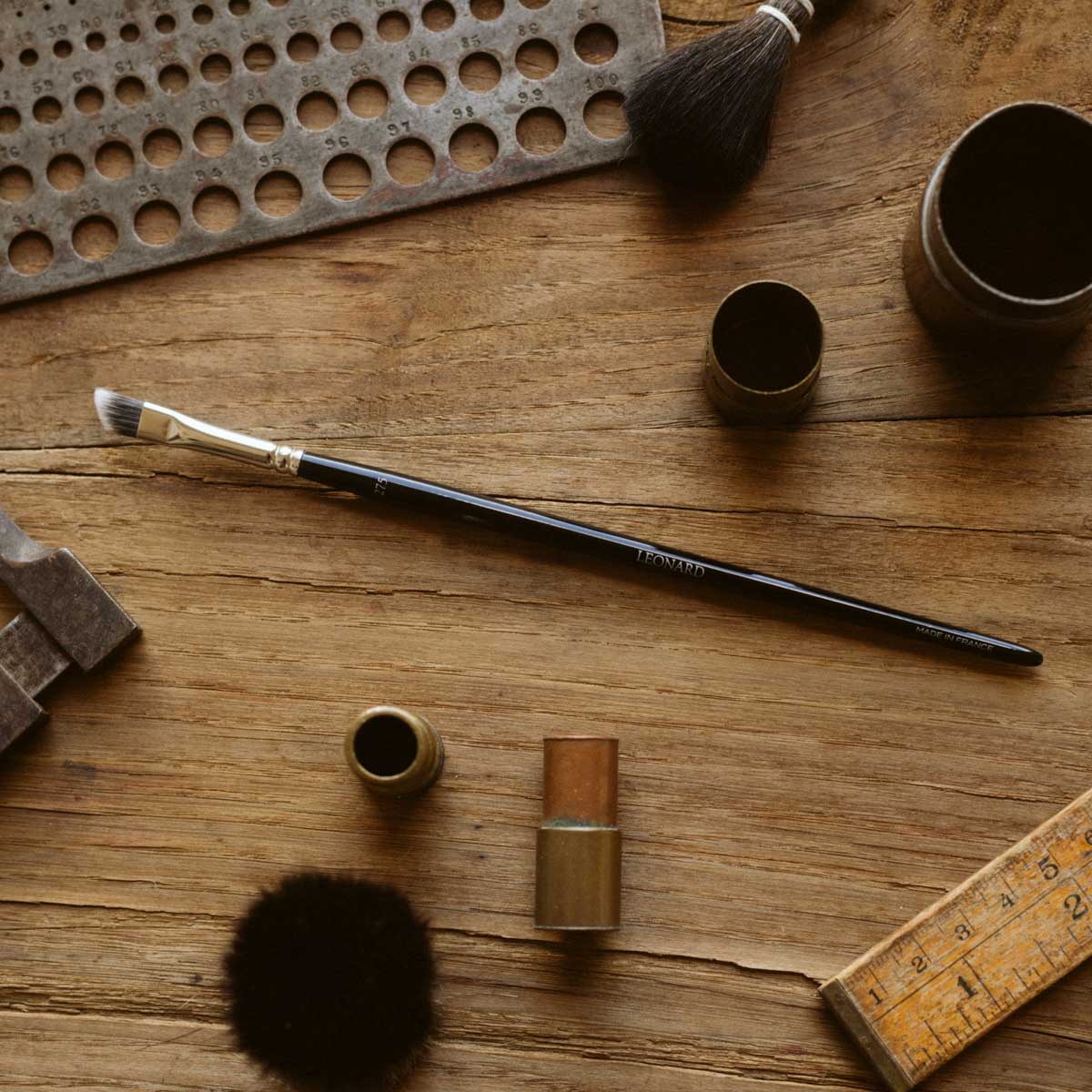 Léonard 1779 Pinceaux Eyeliner n°275 pinceau biseauté eyeliner sourcils