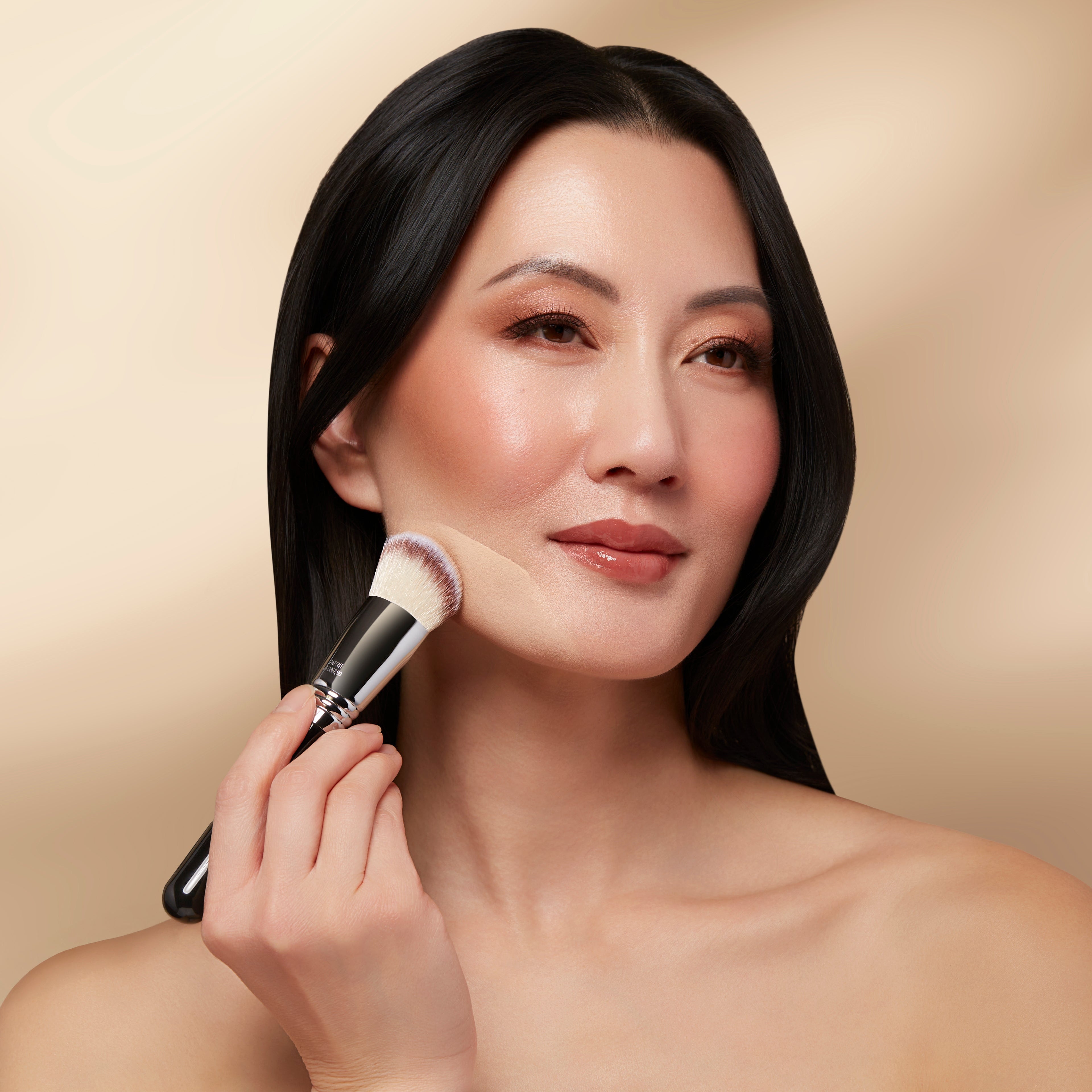 Sigma Face Brushes F52 Soft Finish Foundation Brush pinceau fond de teint fibres synthétiques