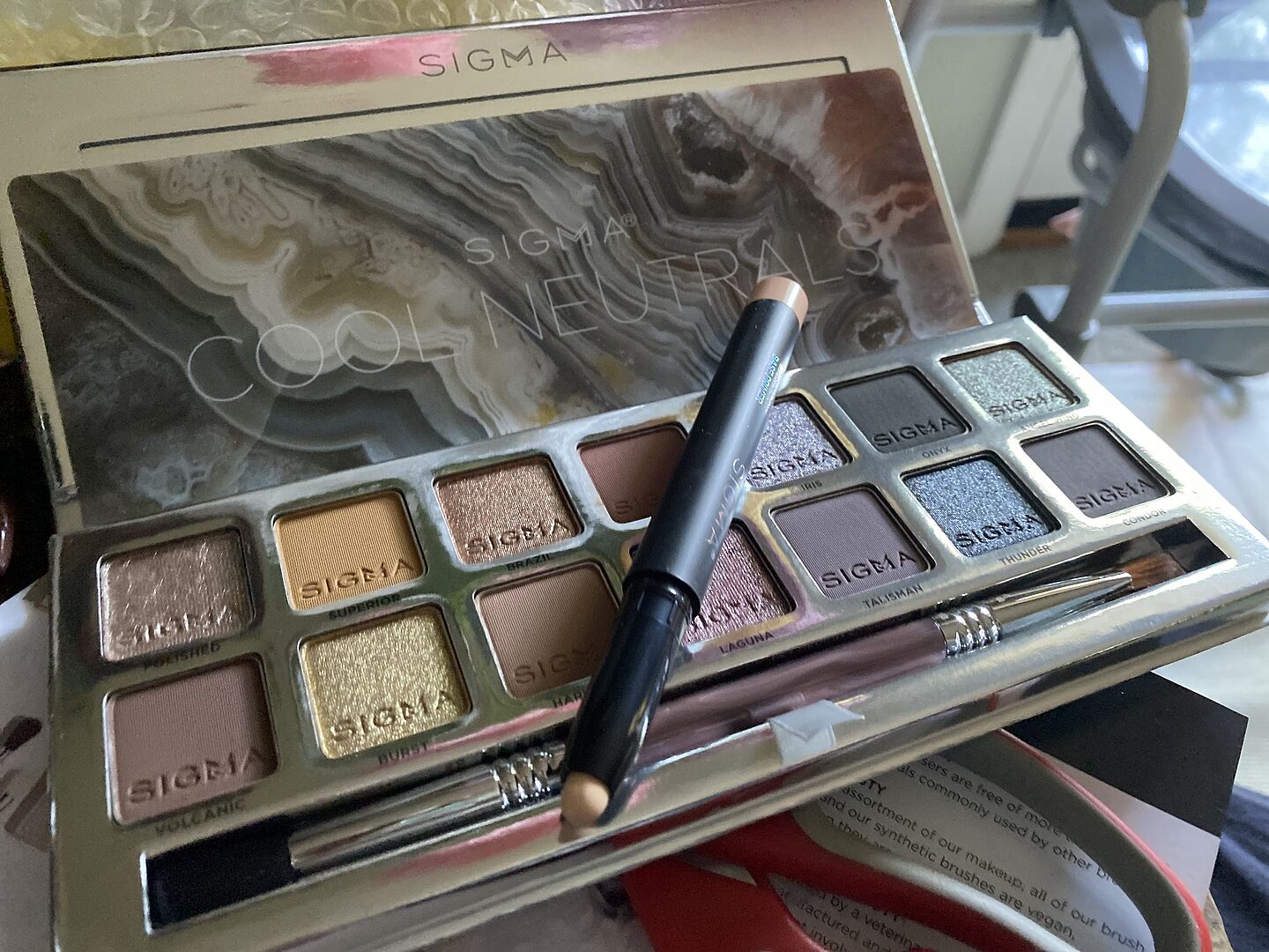 Sigma Eye Makeup Cool Neutrals Eyeshadow Palette palette 14 fards tons froids