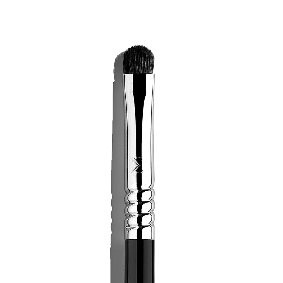 Sigma Eye Brushes E21 Smudge Brush pinceau estompeur eyeliner