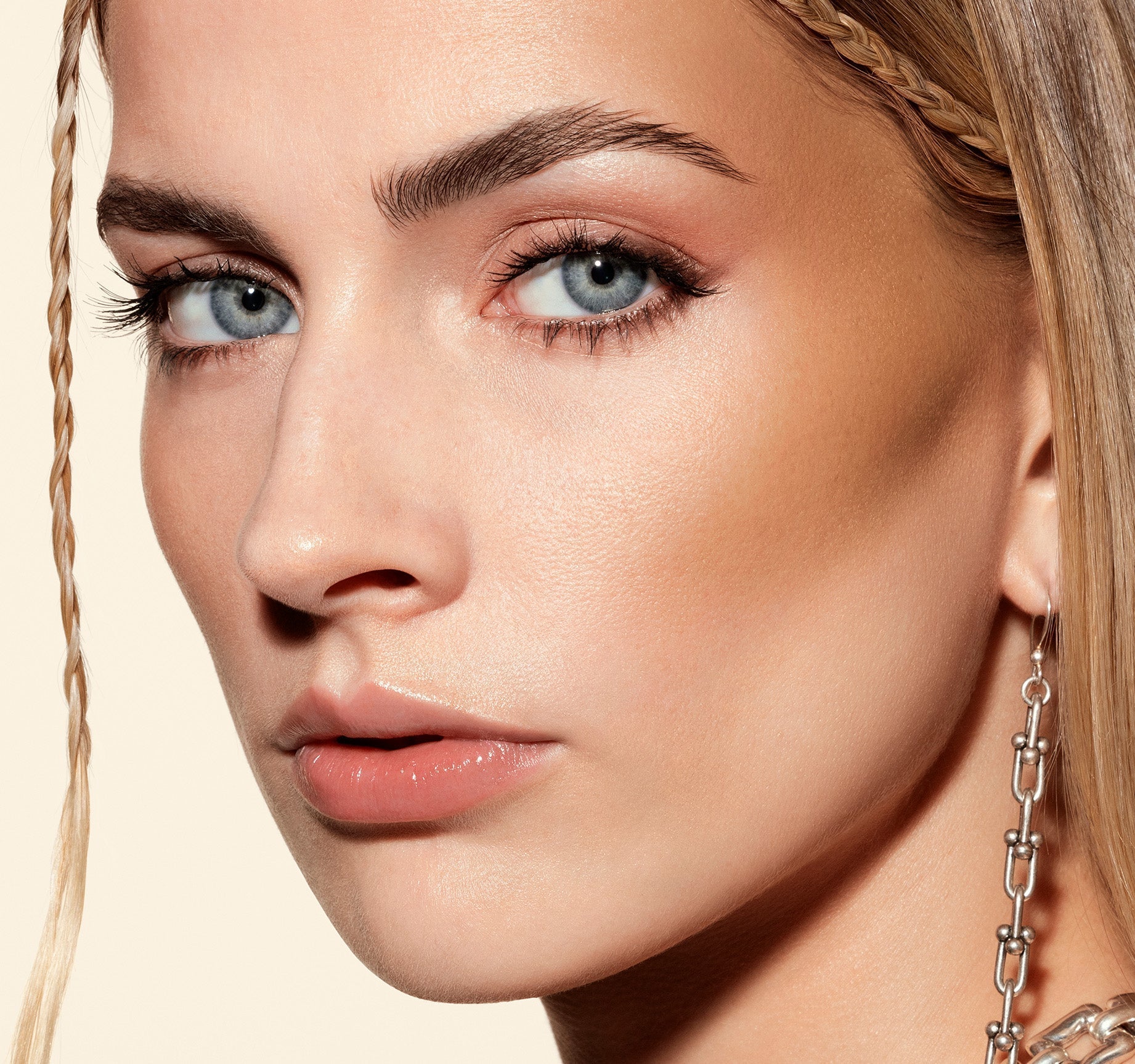Morphe Cheek Hot Shot Sun Drops bronzer liquide Bronze Bombshell