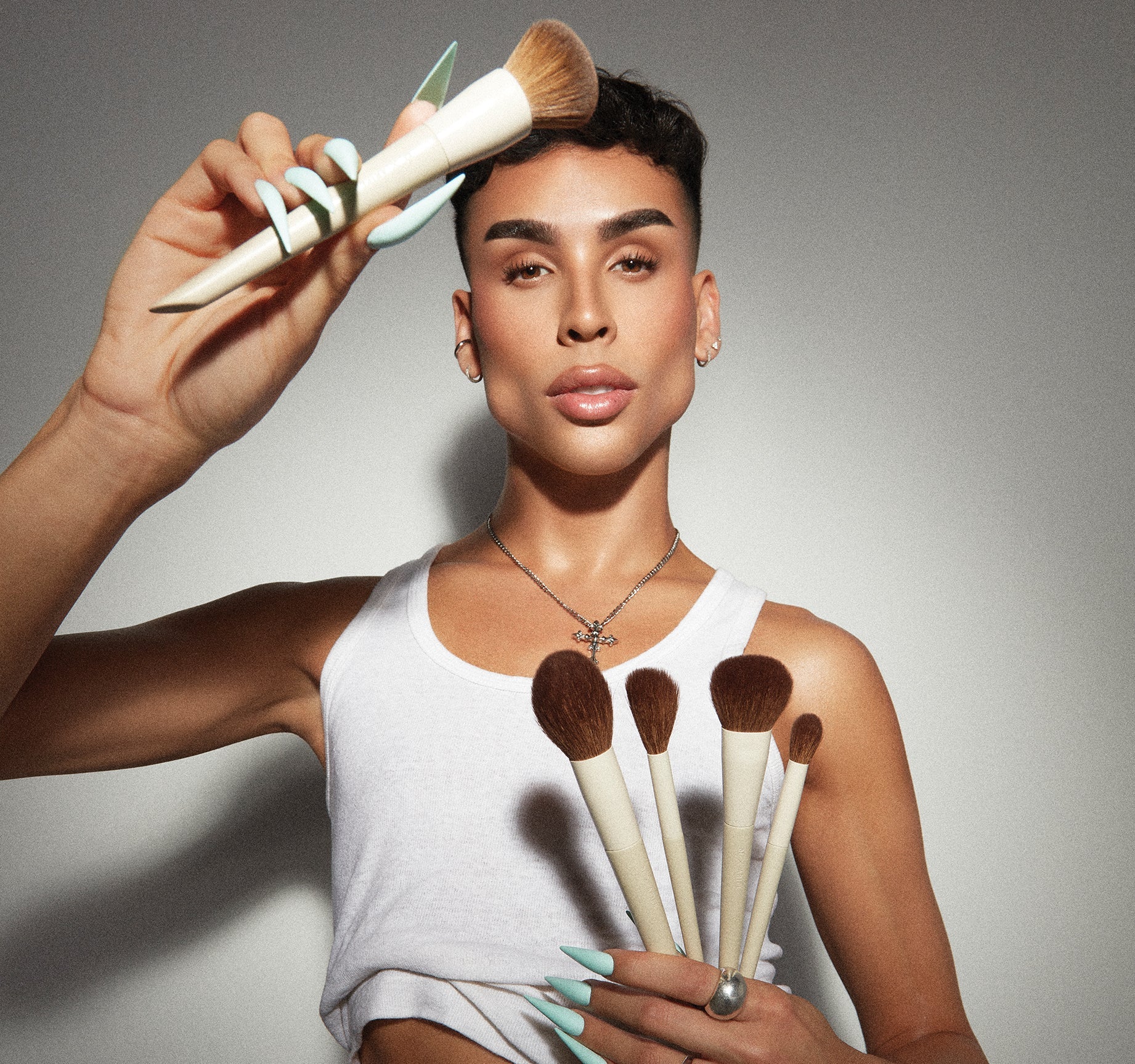 Morphe Face Brushes X Ariel A58 pinceau contour crème