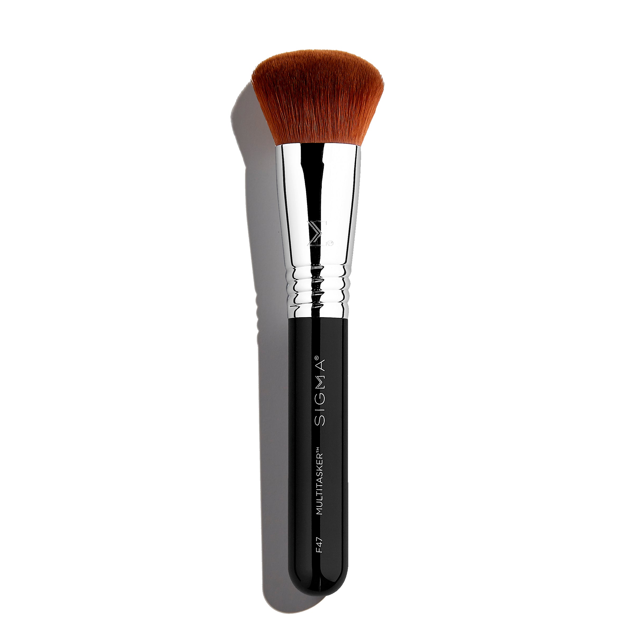 Sigma Face Brushes F47 Multitasker pinceau visage tête angulée