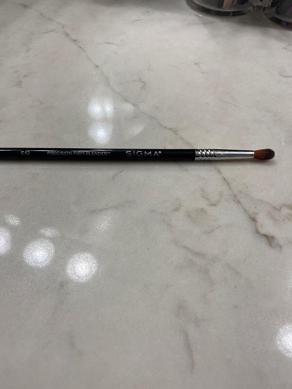 Sigma Eye Brushes E42 Precision Firm Blender™ Brush pinceau estompeur dense