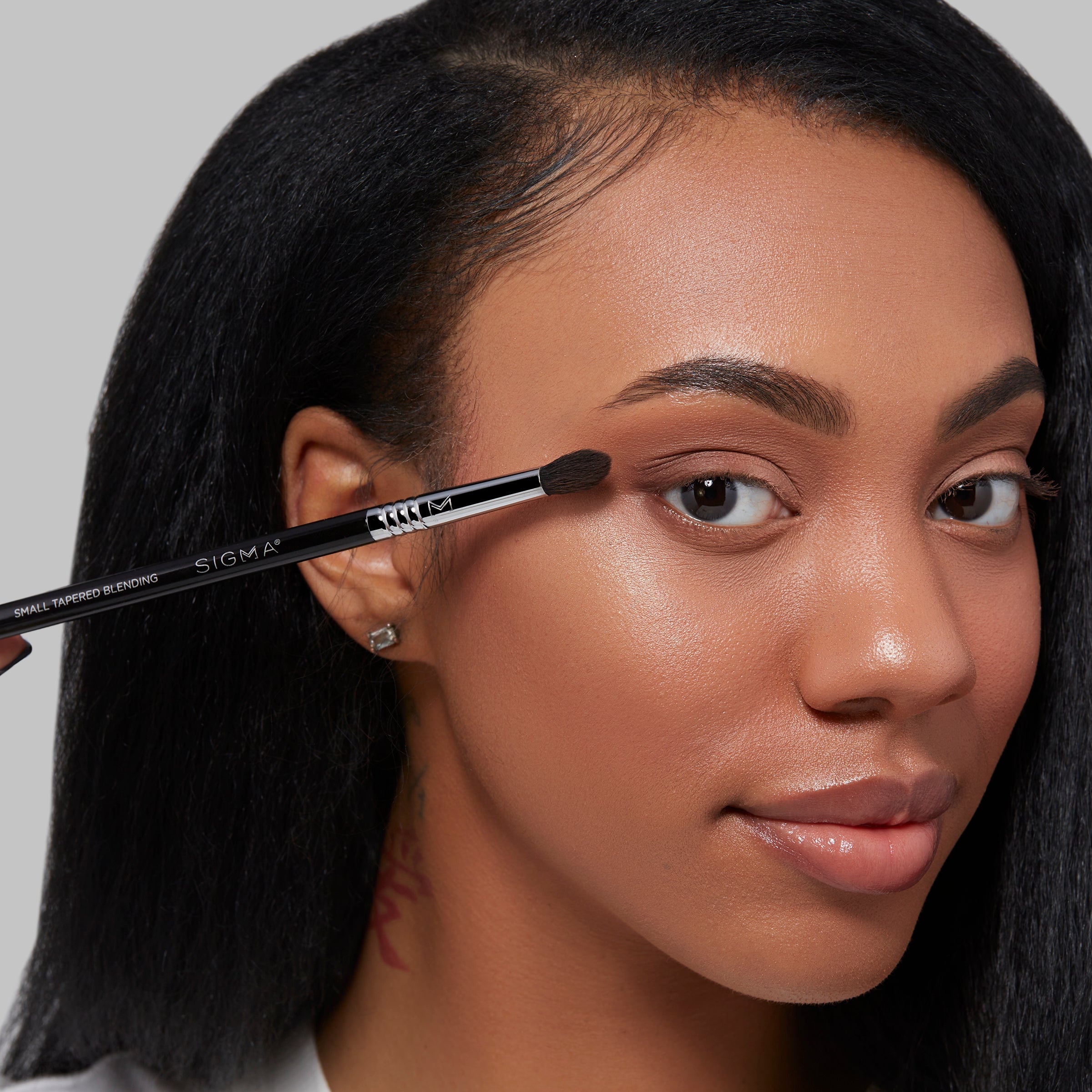 Sigma Eye Brushes E45 Small Tapered Blending Brush pinceau estompeur creux paupière