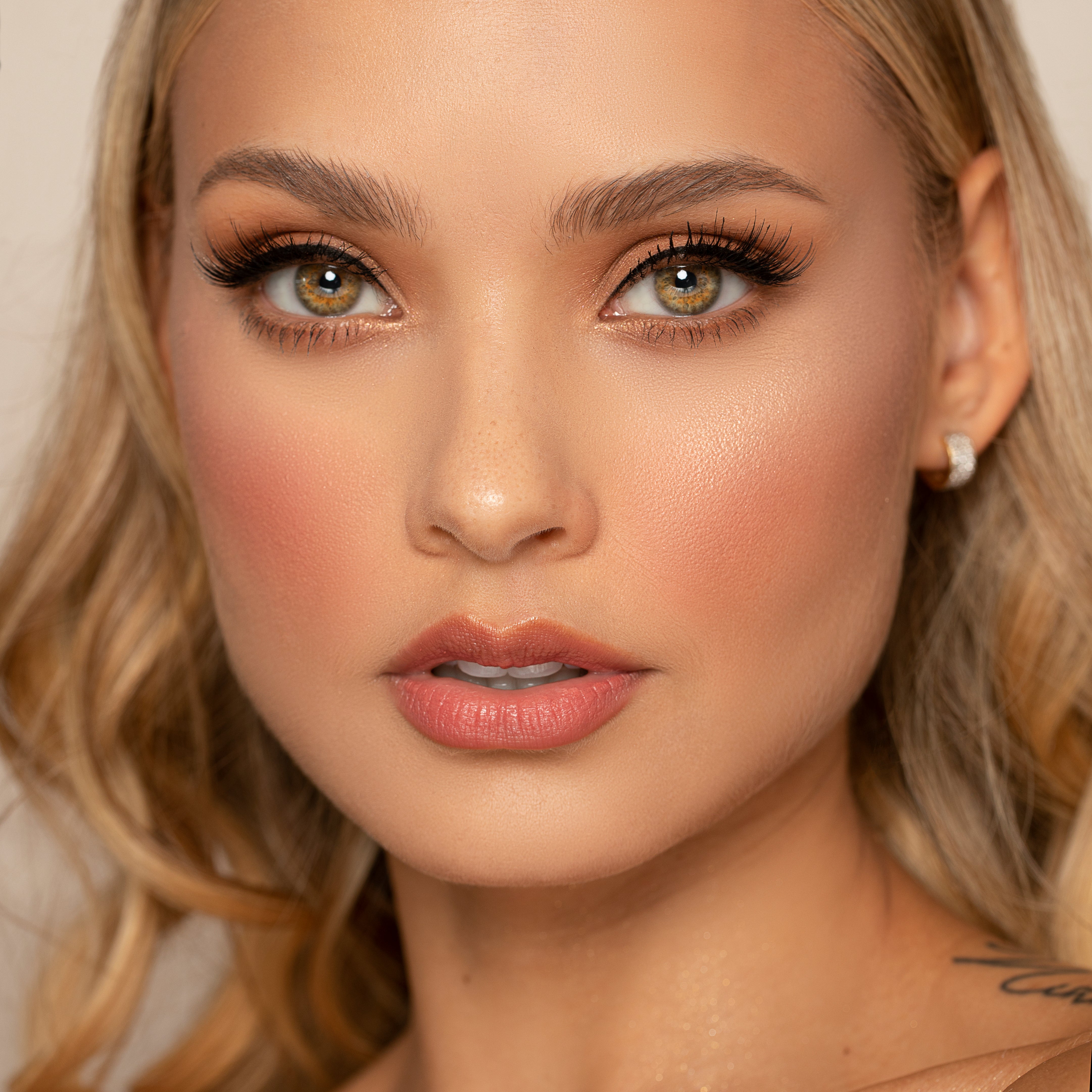 Sigma Face Makeup Matte Bronzer poudre Light 7,8 g modulable