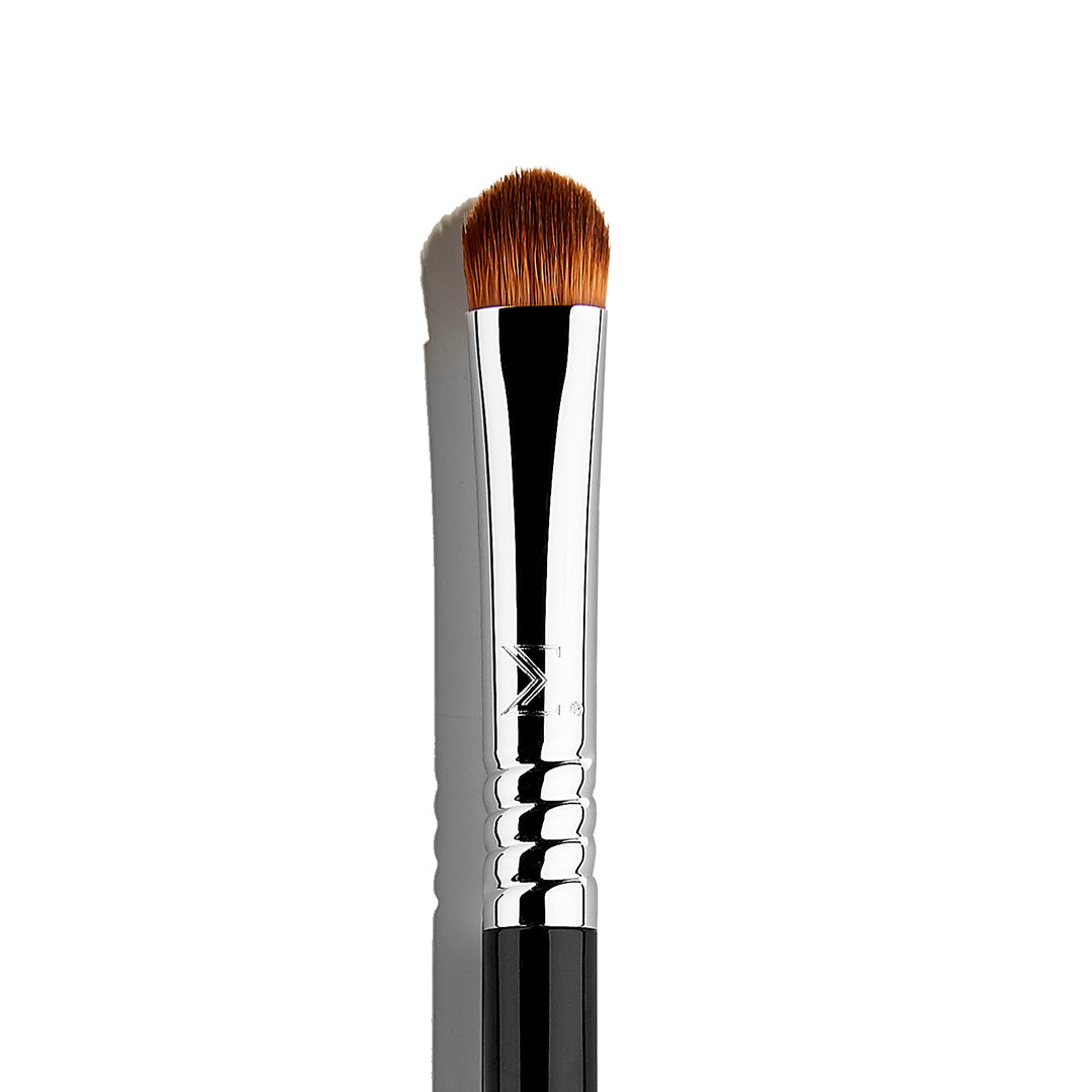 Sigma Eye Brushes E57 Firm Shader Brush pinceau plat à paupières standard fibres synthétiques