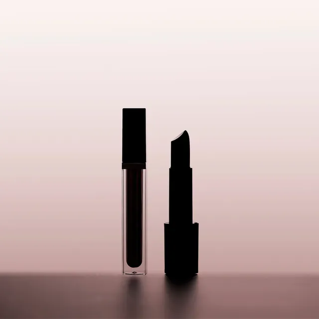 Sigma Lip Makeup Surprise Lip Duo duo lèvres