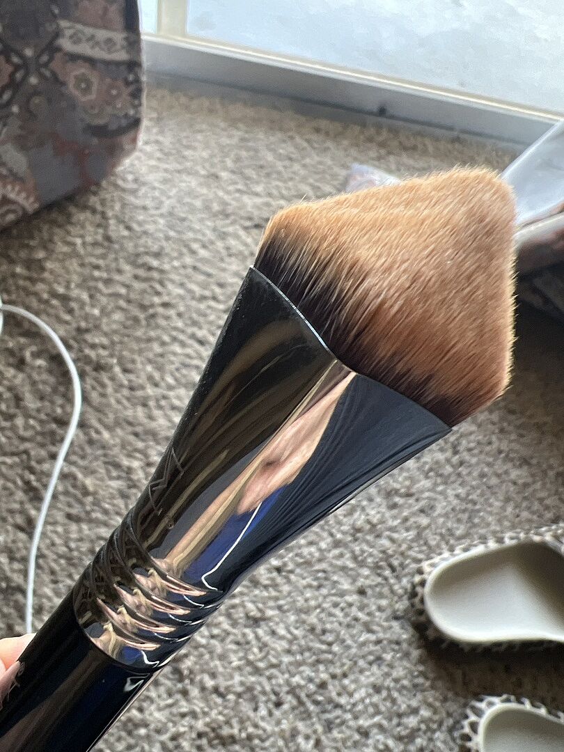 Sigma Face Brushes 4DHD™ Kabuki Brush pinceau kabuki correcteur précision